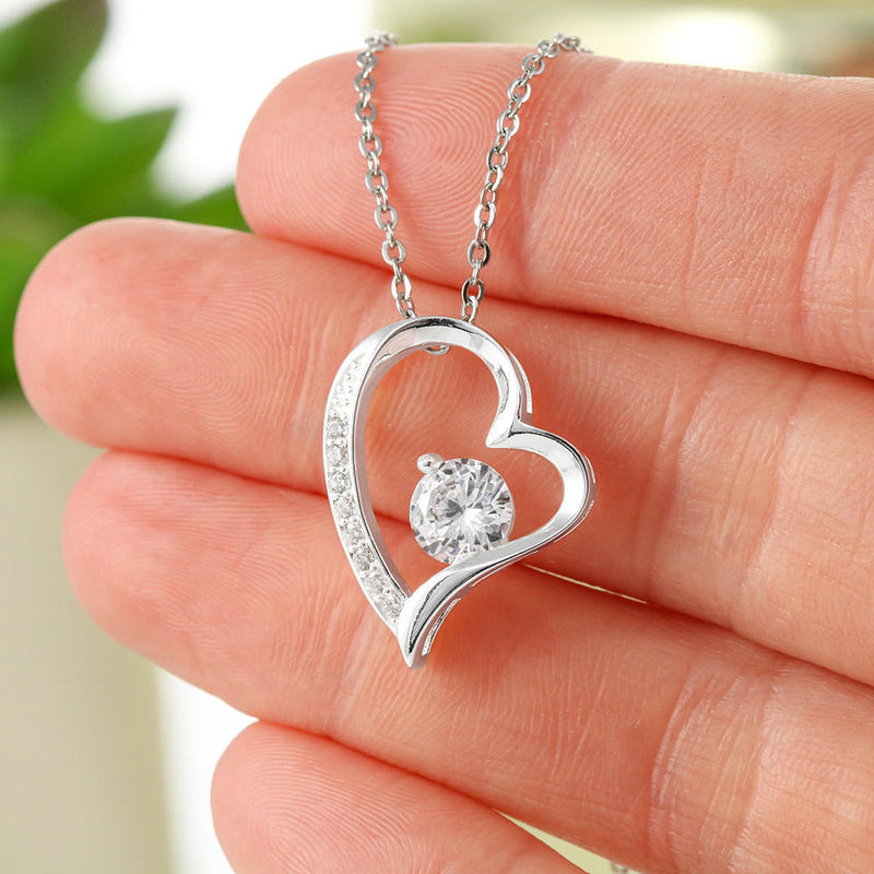 Love Forever Heart Necklace For Mom- A Gift For Mom With A Message Card Says "Happy Mother&