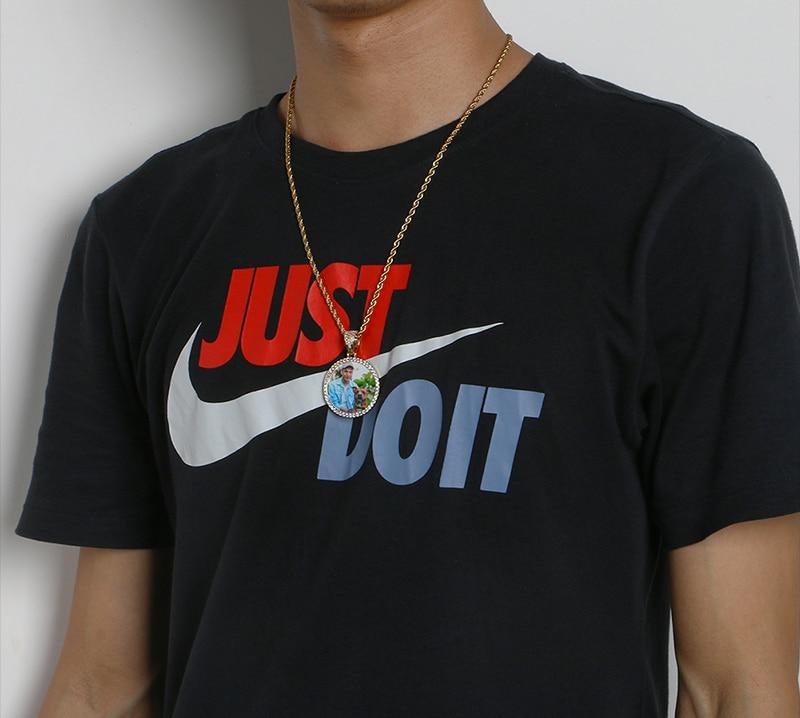 picture necklace