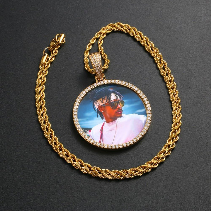 picture necklace