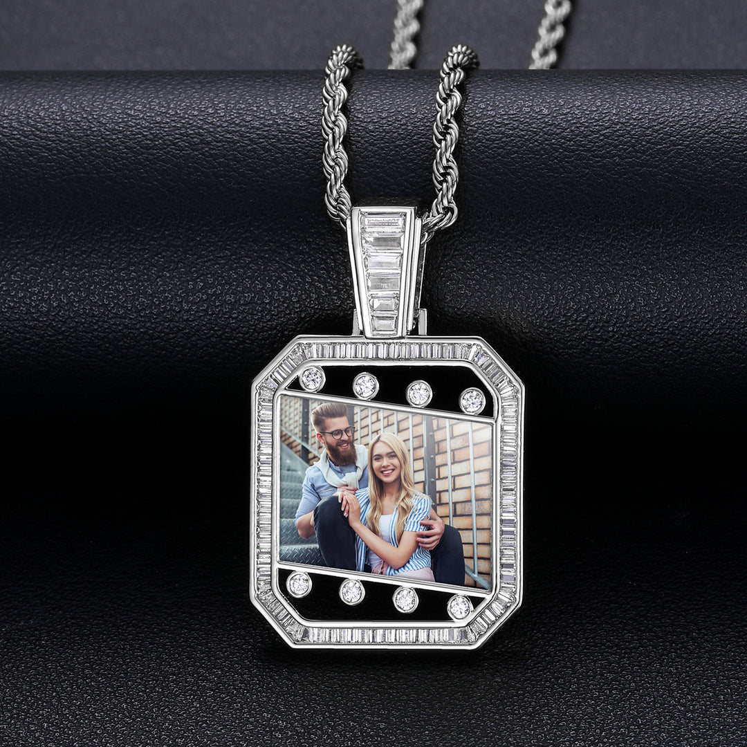 Picture Pendant