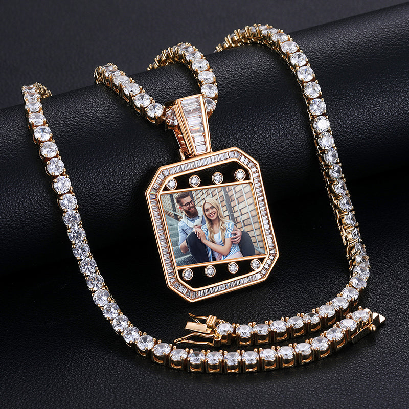 Picture Pendant