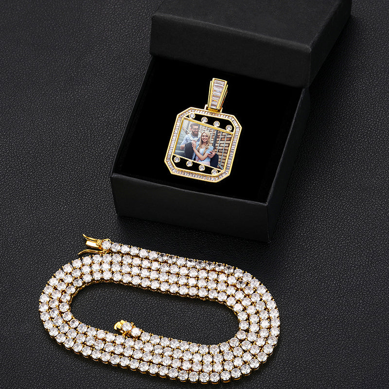 Picture Pendant