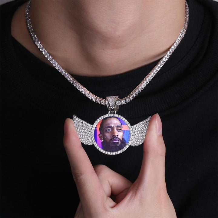 Picture Chain With Wings - Personalize with Picture and Words