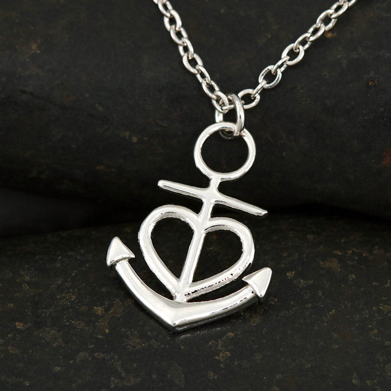 Beautiful Heart Anchor Necklace With Husband To Wife "Broken Road" Message Card