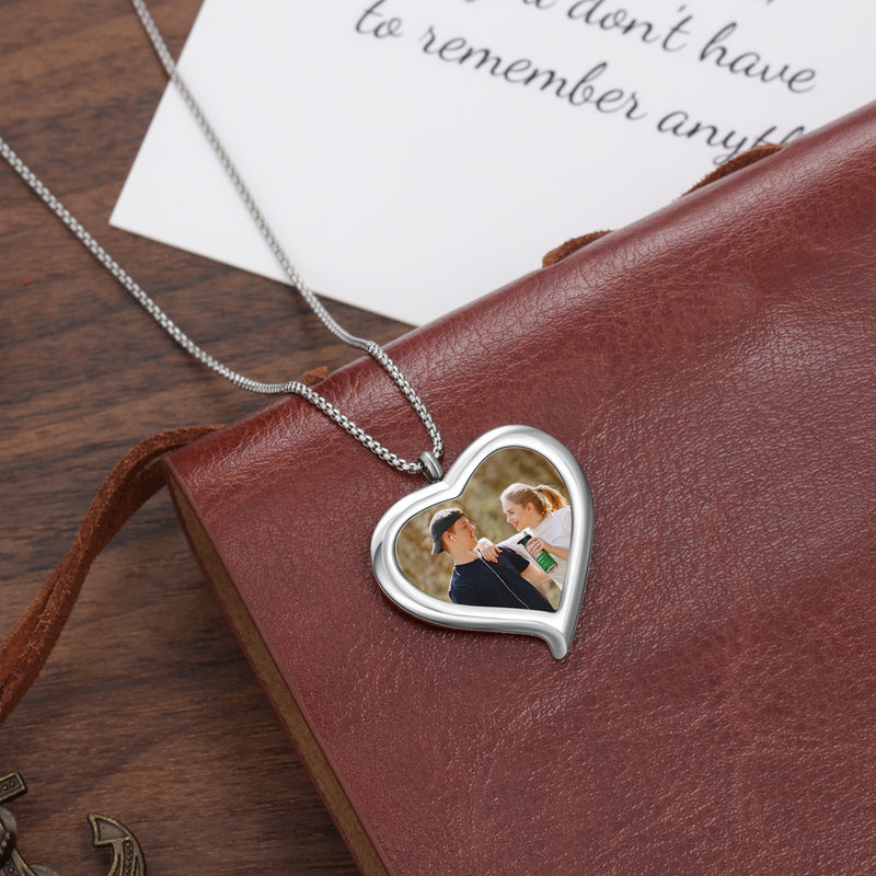 Stylish Heart photo Pendant With Custom Engraving for Christmas Gift