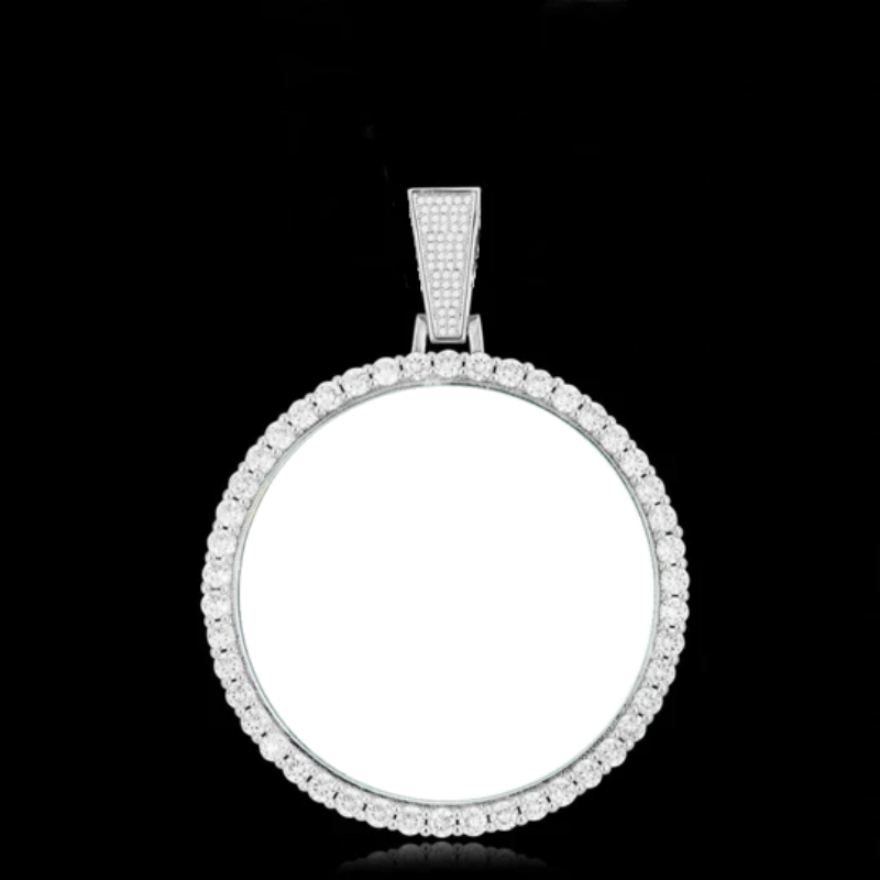 plating of 18k gold medallion necklace