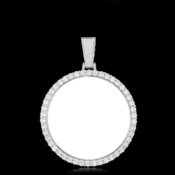 plating of 18k gold medallion necklace