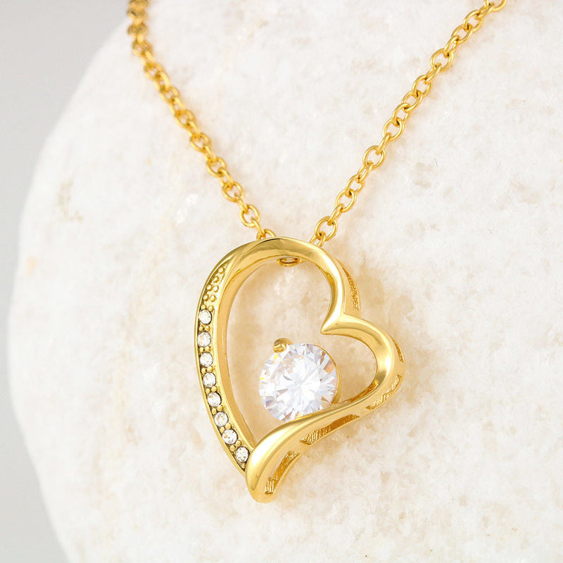 Love Forever Heart Necklace For Mom- A Gift For Mom With A Message Card Says "Happy Mother&