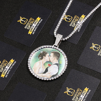 Custom Photo Medallions Necklace For Christmas- Best Christmas Gifts For Couple