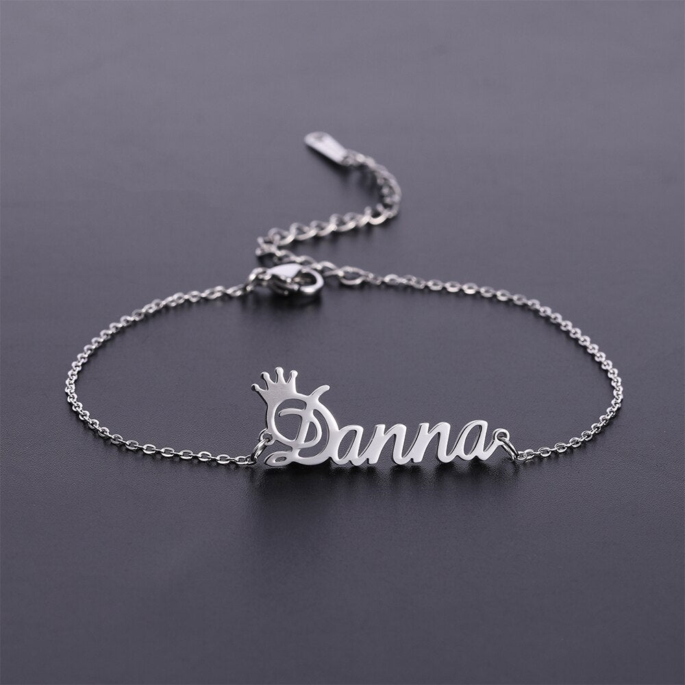 Customize Ankle Bracelet With Name And Crown
