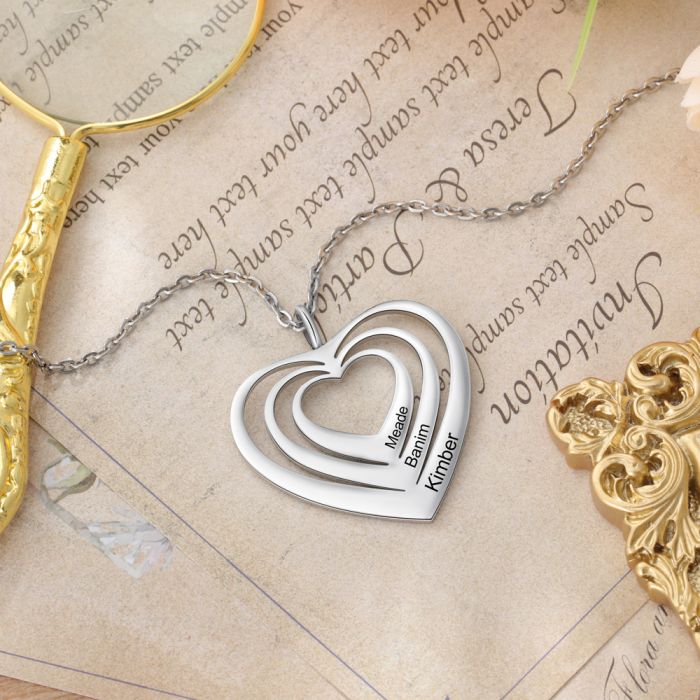 Personalized Heart Necklace With Name-Best Mothers Day Gift With Family Members Name