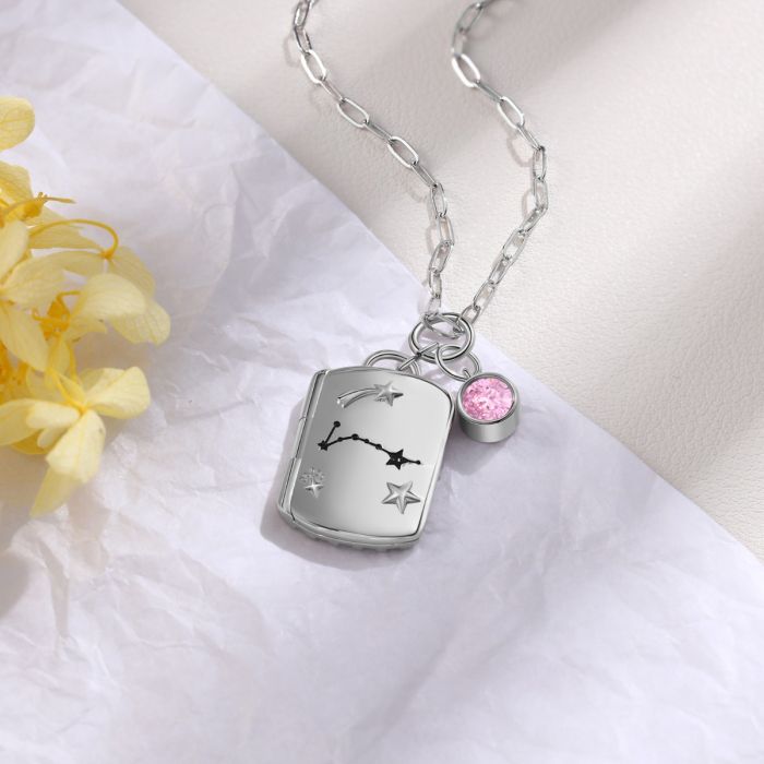 Customized Picture Necklace- Cute Valentines Gifts For Mom