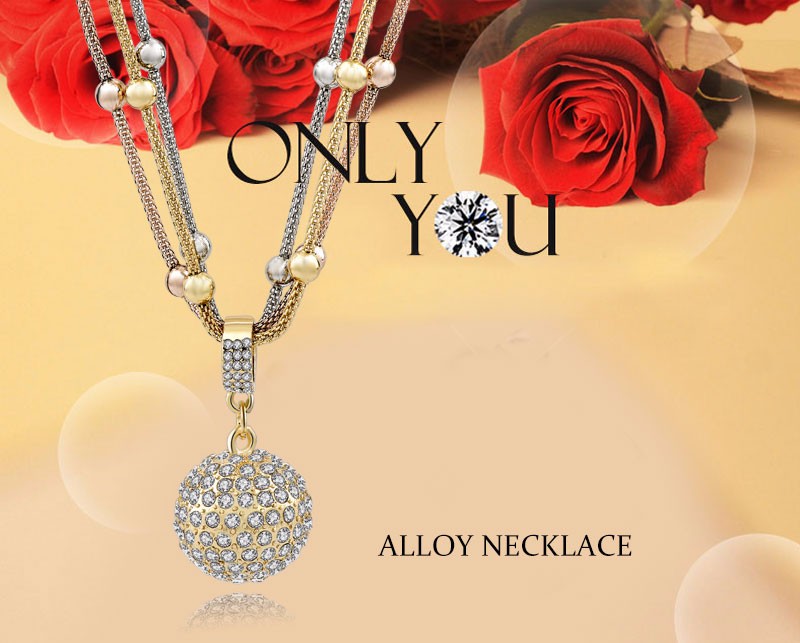 Rhinestone Pendant Necklace