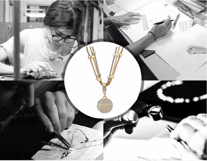 Rhinestone Pendant Necklace