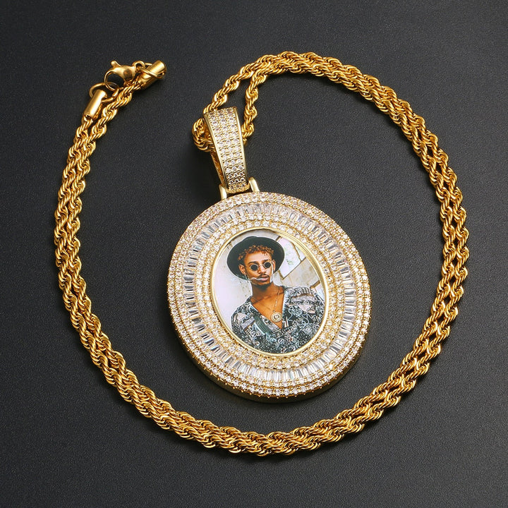 gold medallion necklace