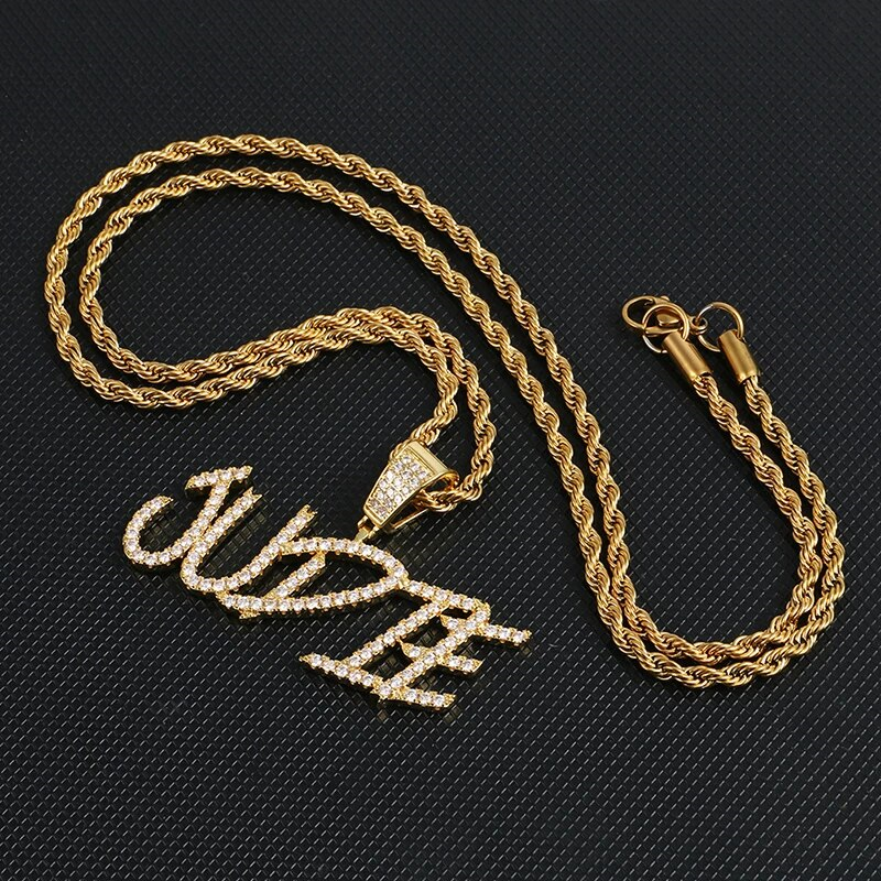 name plate necklace