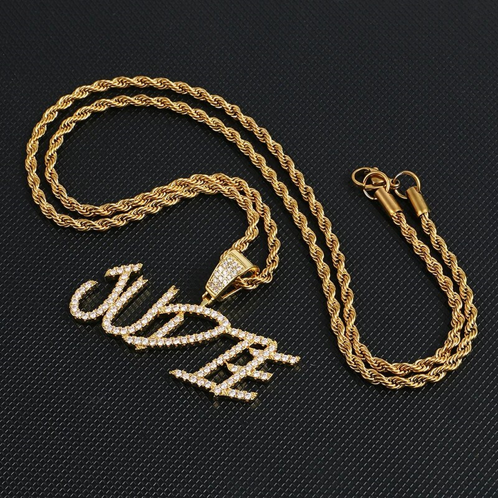 name plate necklace